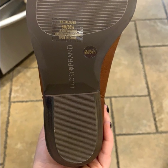 Lucky Talouse Western Leather Bootie - Picture 3 of 5